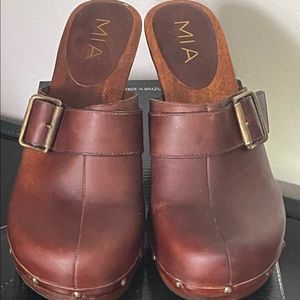 MIA wooden clogs-never been worn